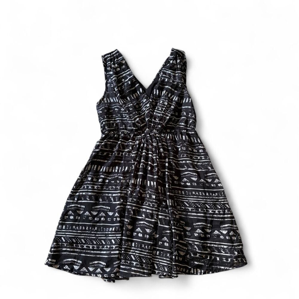 Rachel and Chloe Black White Geometric Pattern V-Neck Sleeveless Dress Large